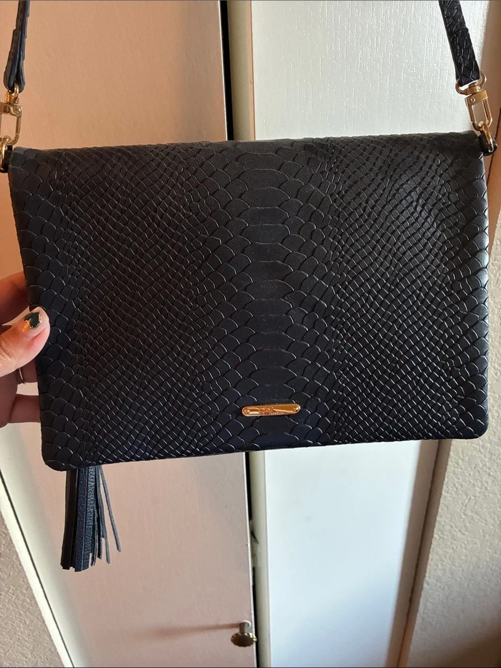 GiGi New York elegant removable